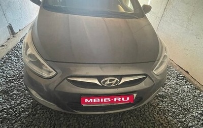 Hyundai Solaris II рестайлинг, 2014 год, 700 000 рублей, 1 фотография