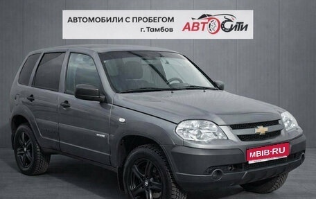 Chevrolet Niva I рестайлинг, 2018 год, 820 000 рублей, 1 фотография