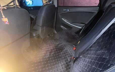 Hyundai Solaris II рестайлинг, 2014 год, 700 000 рублей, 6 фотография