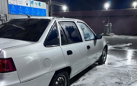 Daewoo Nexia I рестайлинг, 2010 год, 350 000 рублей, 4 фотография
