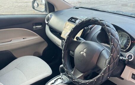 Mitsubishi Mirage VI рестайлинг, 2012 год, 750 000 рублей, 6 фотография