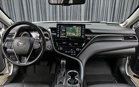 Toyota Camry, 2021 год, 3 049 000 рублей, 14 фотография