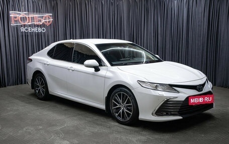 Toyota Camry, 2021 год, 3 049 000 рублей, 3 фотография