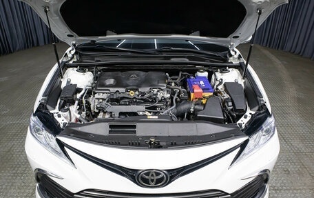 Toyota Camry, 2021 год, 3 049 000 рублей, 9 фотография