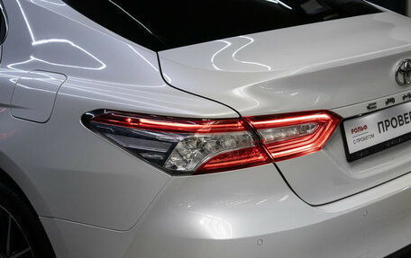 Toyota Camry, 2021 год, 3 049 000 рублей, 23 фотография