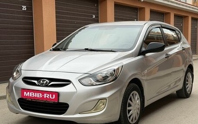 Hyundai Solaris II рестайлинг, 2012 год, 770 000 рублей, 1 фотография