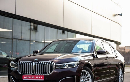 BMW 7 серия, 2019 год, 5 640 000 рублей, 1 фотография