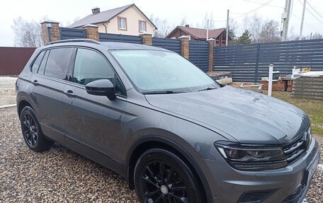 Volkswagen Tiguan II, 2017 год, 1 950 000 рублей, 5 фотография