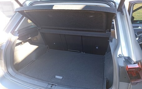 Volkswagen Tiguan II, 2017 год, 1 950 000 рублей, 26 фотография