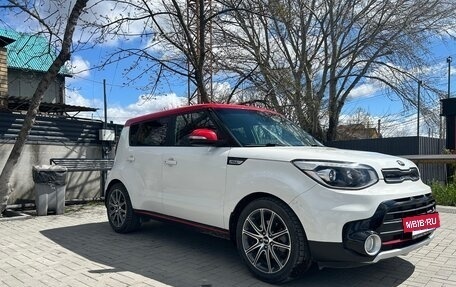 KIA Soul II рестайлинг, 2017 год, 1 690 000 рублей, 3 фотография