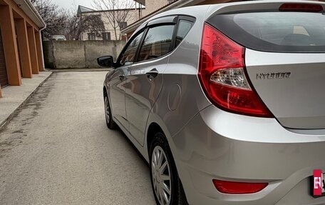 Hyundai Solaris II рестайлинг, 2012 год, 770 000 рублей, 15 фотография