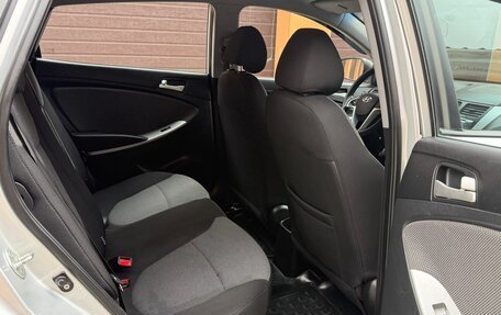 Hyundai Solaris II рестайлинг, 2012 год, 770 000 рублей, 22 фотография