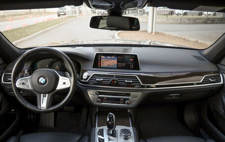 BMW 7 серия, 2019 год, 5 640 000 рублей, 12 фотография