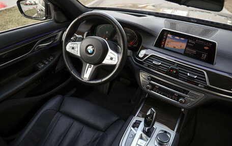 BMW 7 серия, 2019 год, 5 640 000 рублей, 11 фотография