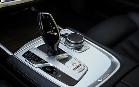 BMW 7 серия, 2019 год, 5 640 000 рублей, 23 фотография