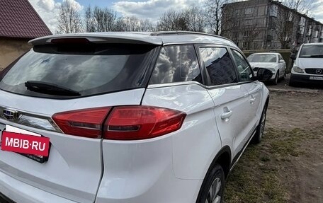 Geely Atlas I, 2018 год, 1 200 000 рублей, 10 фотография