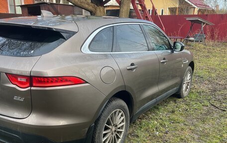 Jaguar F-Pace, 2017 год, 1 980 000 рублей, 7 фотография