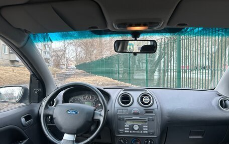 Ford Fiesta, 2006 год, 275 000 рублей, 10 фотография