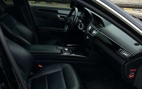 Mercedes-Benz E-Класс, 2013 год, 2 250 000 рублей, 11 фотография