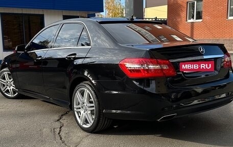 Mercedes-Benz E-Класс, 2013 год, 2 250 000 рублей, 26 фотография