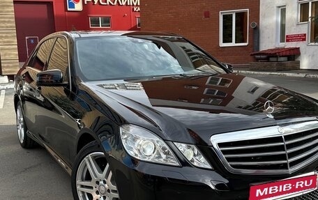 Mercedes-Benz E-Класс, 2013 год, 2 250 000 рублей, 23 фотография