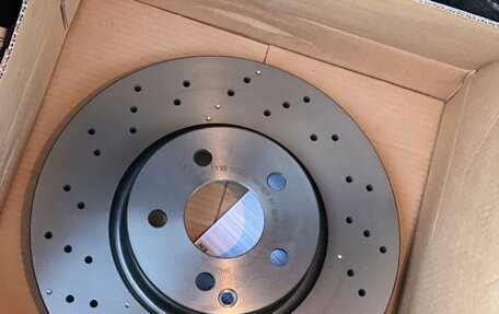 Mercedes-Benz E-Класс, 2013 год, 2 250 000 рублей, 32 фотография