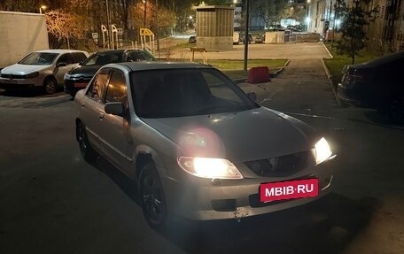 Mazda 323, 2002 год, 95 000 рублей, 1 фотография