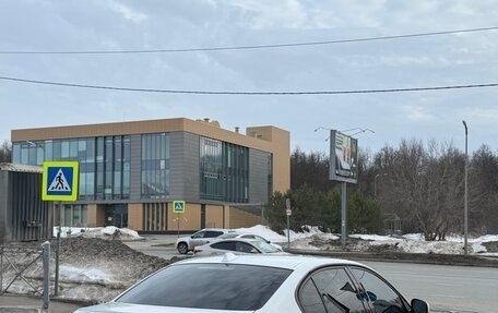 BMW 3 серия, 2009 год, 1 500 000 рублей, 13 фотография