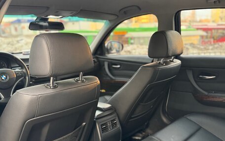 BMW 3 серия, 2009 год, 1 500 000 рублей, 31 фотография