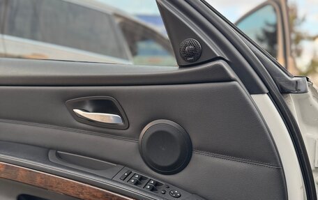 BMW 3 серия, 2009 год, 1 500 000 рублей, 27 фотография