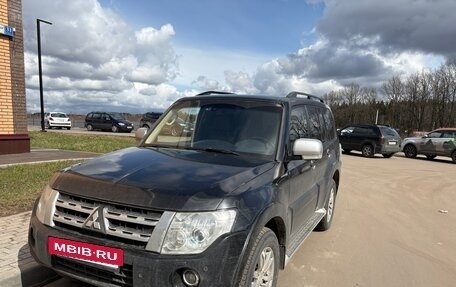 Mitsubishi Pajero IV, 2012 год, 2 000 000 рублей, 2 фотография