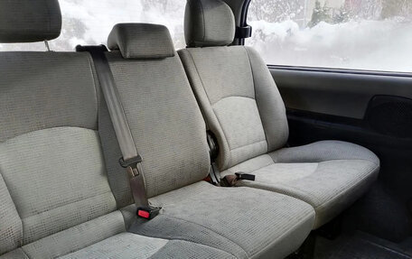 Hyundai H-1 II рестайлинг, 2005 год, 800 000 рублей, 8 фотография