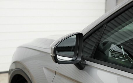 Volkswagen Tiguan II, 2019 год, 2 549 000 рублей, 8 фотография