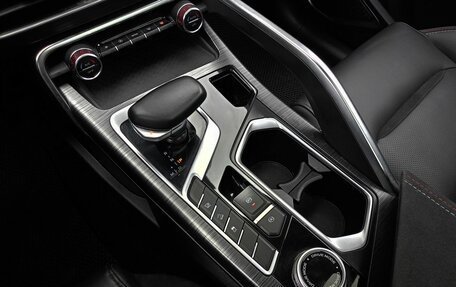 Geely Tugella FY11, 2022 год, 2 430 000 рублей, 10 фотография