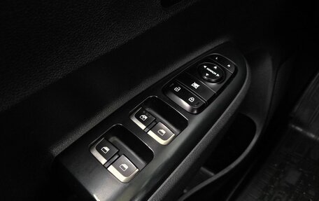 KIA Rio IV, 2017 год, 1 299 000 рублей, 13 фотография