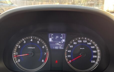 Hyundai Solaris II рестайлинг, 2016 год, 939 000 рублей, 12 фотография