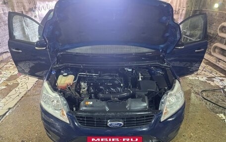 Ford Focus II рестайлинг, 2010 год, 750 000 рублей, 2 фотография