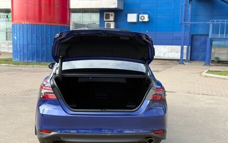 Toyota Camry, 2021 год, 2 990 000 рублей, 9 фотография