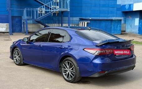 Toyota Camry, 2021 год, 2 990 000 рублей, 7 фотография