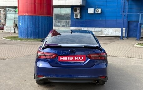 Toyota Camry, 2021 год, 2 990 000 рублей, 8 фотография