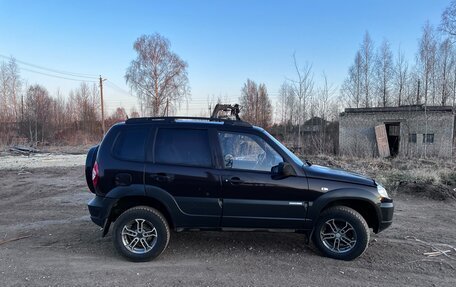 Chevrolet Niva I рестайлинг, 2011 год, 250 000 рублей, 4 фотография