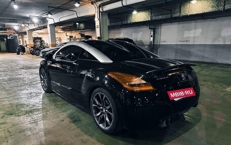 Peugeot RCZ I рестайлинг, 2013 год, 1 490 000 рублей, 4 фотография