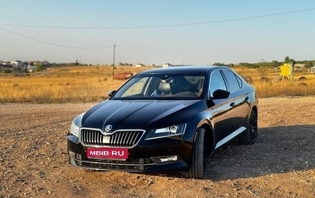 Skoda Superb III рестайлинг, 2015 год, 2 000 000 рублей, 1 фотография