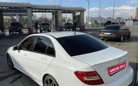 Mercedes-Benz C-Класс, 2013 год, 2 150 000 рублей, 2 фотография