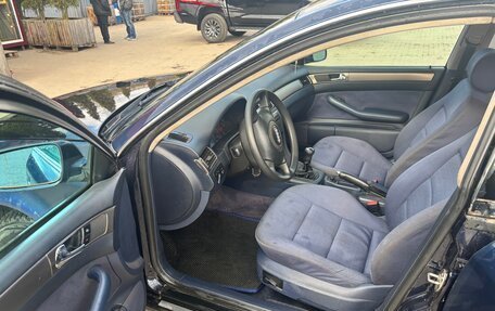 Audi A6, 1999 год, 300 000 рублей, 6 фотография