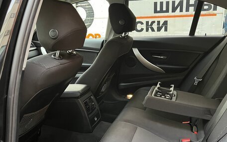 BMW 3 серия, 2018 год, 2 535 000 рублей, 6 фотография