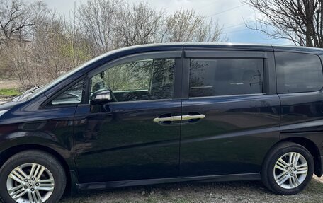 Honda Stepwgn III, 2009 год, 1 350 000 рублей, 5 фотография