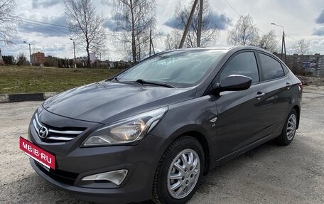 Hyundai Solaris II рестайлинг, 2014 год, 980 000 рублей, 2 фотография