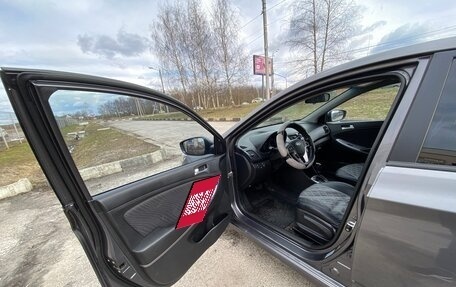 Hyundai Solaris II рестайлинг, 2014 год, 980 000 рублей, 10 фотография