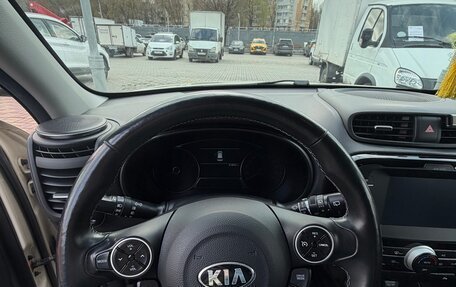KIA Soul II рестайлинг, 2019 год, 1 850 000 рублей, 16 фотография